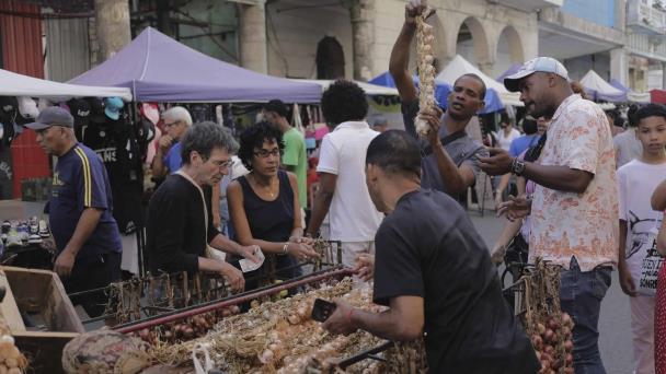 Cuba instaura un modelo de economía de guerra para encarar la crisis económica