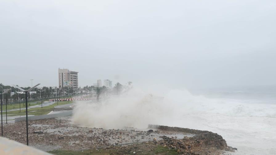 La Onamet descontinúa el aviso de condiciones de tormenta tropical por alejamiento de Beryl