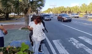 Cierran el paso por la avenida 30 de Mayo tras daños por el paso del huracán Beryl