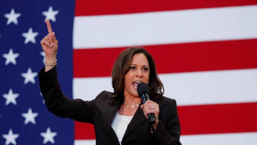 Kamala Harris gana fuerza como relevo si Biden se retira de la campaña