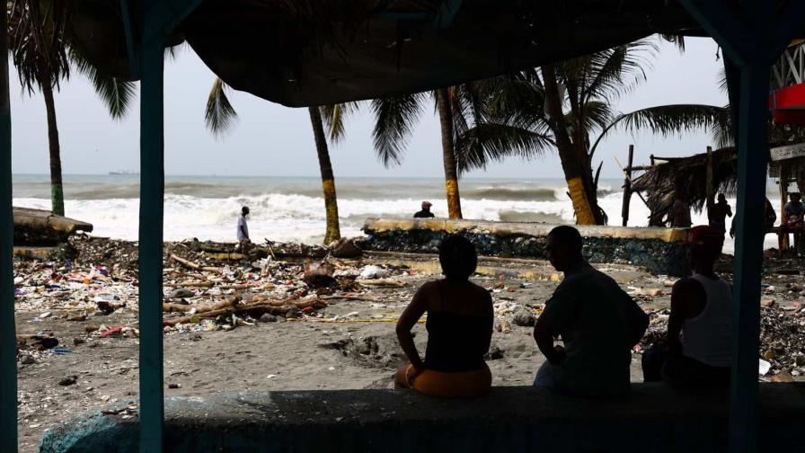 Beryl tocará tierra en el Caribe mexicano como huracán categoría dos la noche de este jueves