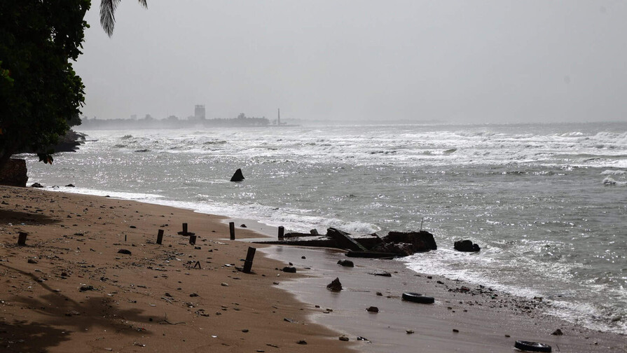 Hallan cad&aacute;ver de un hombre en aguas del Mar Caribe frente a playa Montesinos