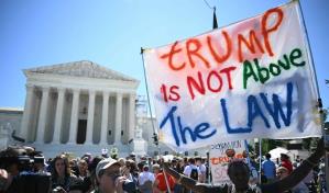 La politización de la Corte Suprema se cierne sobre las elecciones en EEUU