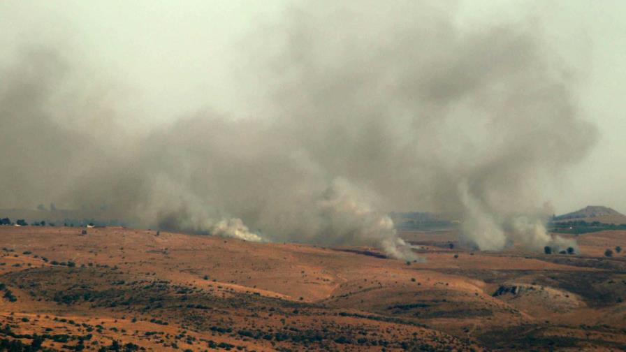 Hezbolá ataca a Israel con cientos de cohetes y drones