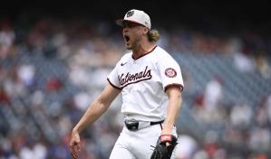 Irvin permite 1 hits en 8 entradas y los Nacionales superan 1-0 a los Mets