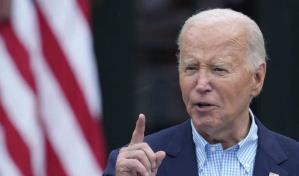 Dos entrevistadores de radio dicen que les dieron una lista con preguntas para Biden