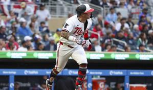 Miranda con 5 imparables lidera triunfo de Mellizos 12-3 ante Tigres en un duelo acortado por lluvia