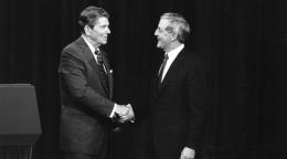 Las preguntas sobre la edad de Biden recuerdan a otra campaña: la de Reagan en 1984