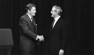 Las preguntas sobre la edad de Biden recuerdan a otra campaña: la de Reagan en 1984
