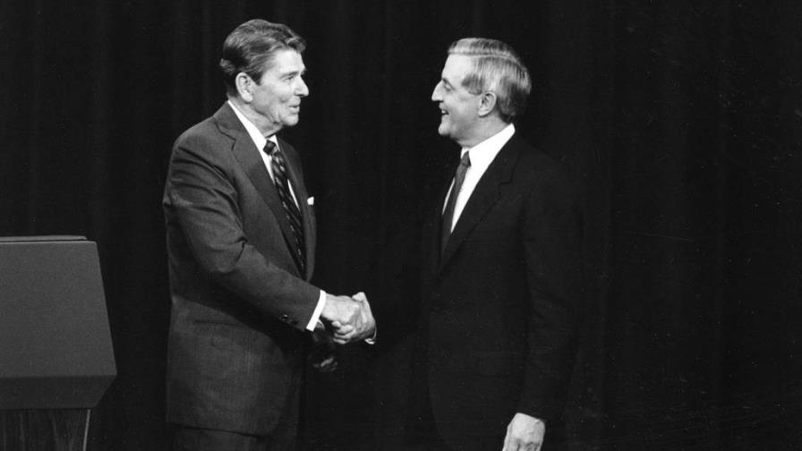 Las preguntas sobre la edad de Biden recuerdan a otra campaña: la de Reagan en 1984