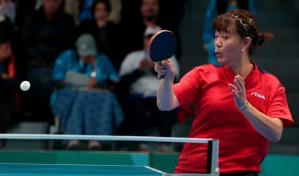 Tia Tania, la tenimesista chino-chilena que debutar&aacute; en Par&iacute;s a los 58 a&ntilde;os