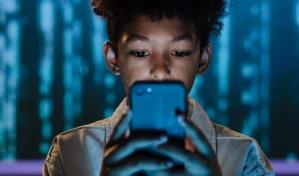 Puerto Rico busca imponer la edad mínima de 18 años para tener redes sociales