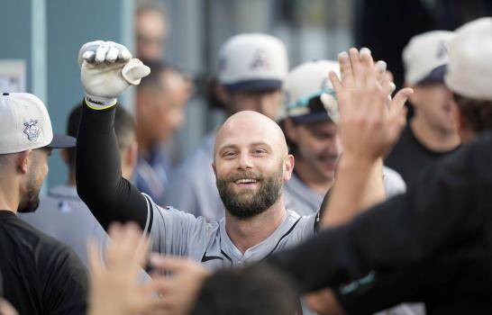 Walker sigue encendido en Dodger Stadium y Diamondbacks se imponen por 9-3