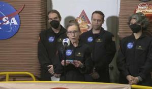 Una tripulación de la NASA sale tras pasar un año en una simulación de Marte