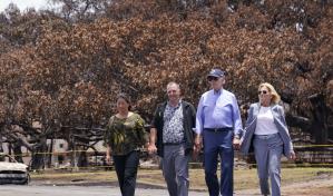 Gobernador de Hawái dice que Biden podría decidir en unos días si sigue en la carrera presidencial