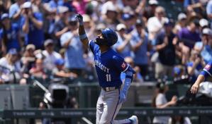 Cuadrangulares de Garc&iacute;a, Mel&eacute;ndez y Witt ayudan a Reales en paliza sobre los Rockies