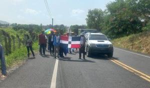 Los peregrinos de El Seibo caminan por tercera vez hasta el Palacio Nacional en reclamo de tierras