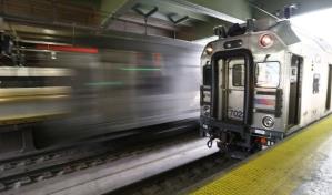Restablecen servicio de trenes entre Nueva York y Boston luego que relámpago golpea transformador