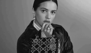 Rosalía protagoniza la campaña del bolso más deseado, Lady Dior