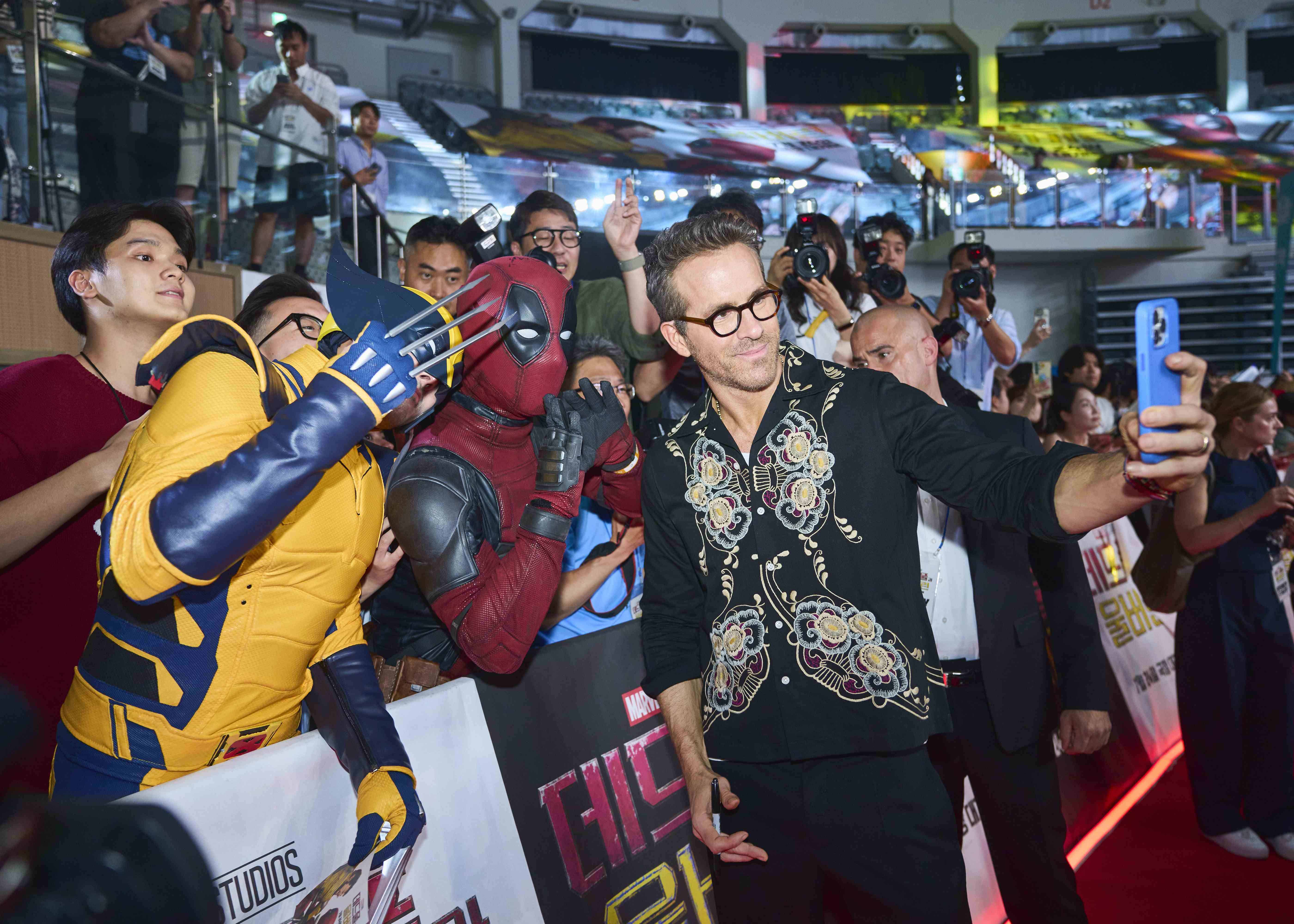 Ryan Reynolds tambi´´en compartió con sus fans.