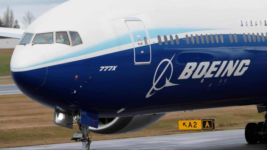 Boeing enfrenta paro de importante proveedor y nueva revisión de autoridades de aviación