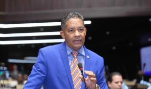 VIDEO| Esto es lo que piensa el diputado Eugenio Cedeño sobre las mujeres