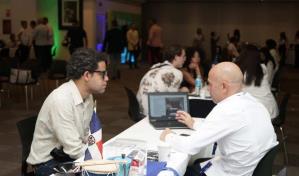 Dominicanos adquieren viviendas soñadas en la primera feria inmobiliaria dominicana de Madrid