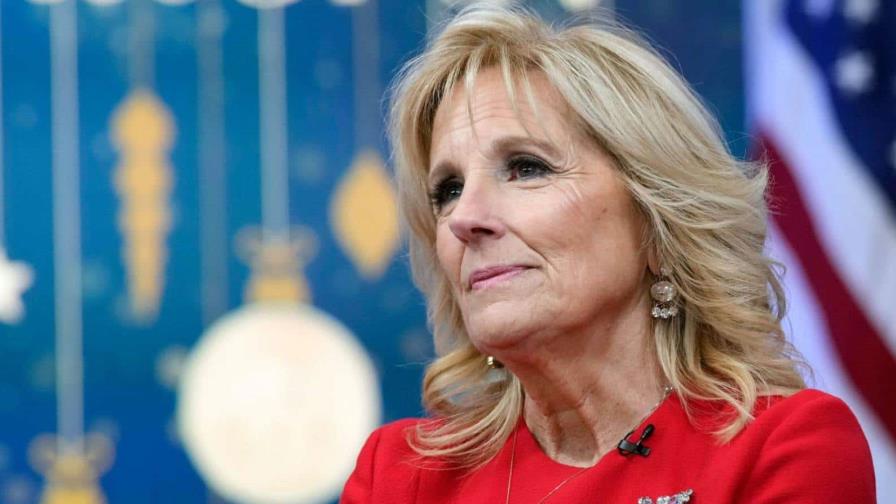 Jill Biden inicia una gira por estados clave para captar el voto de los militares