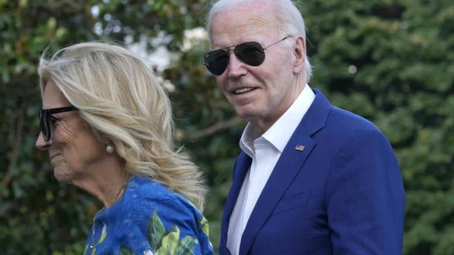 Médico de Biden insiste en que el presidente no ha sido tratado por Párkinson