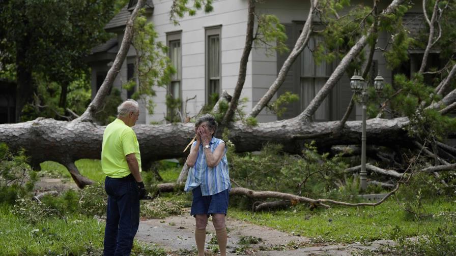 Beryl se degrada a depresión tropical tras golpear Texas como huracán de categoría 1