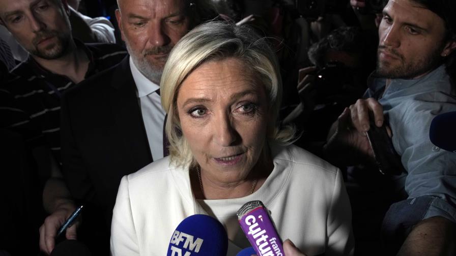 Francia: Investigan a Marine Le Pen por sospecha de financiamiento ilícito de campaña