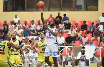 La LNB y Asociación de Jugadores desisten de jugar en el Fabio Rafael González de Puerto Plata