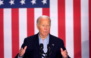 Crece la presión sobre Biden para que se replantee su candidatura a la presidencia de EEUU