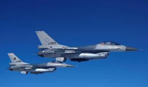 La OTAN comienza a enviar aviones F-16 a Ucrania