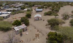 Medio Ambiente ordena desalojo de personas que ocupen Dunas de Baní y paraliza trabajos agrícolas