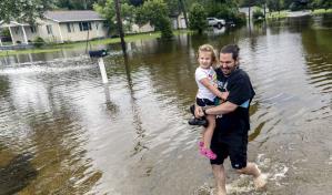 Los restos del huracán Beryl inundan Vermont un año después de lluvias catastróficas en el estado