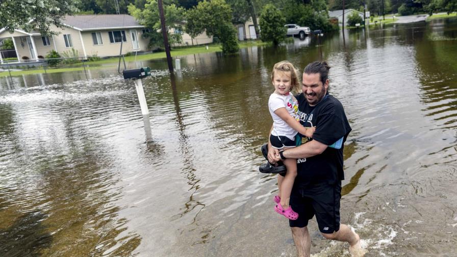 Los restos del huracán Beryl inundan Vermont un año después de lluvias catastróficas en el estado