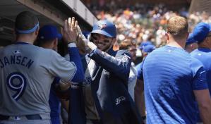 Jansen y Horwitz aportan jonrones a victoria de Azulejos sobre Gigantes