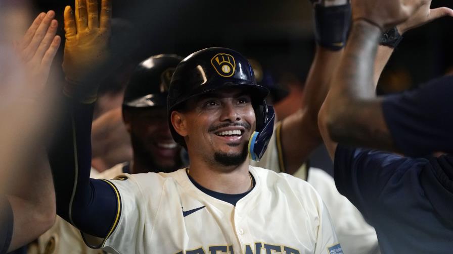 Willy Adames pega jonrón; Myers lanza ocho en blanco y Cerveceros arrollan 9-0 a los Piratas