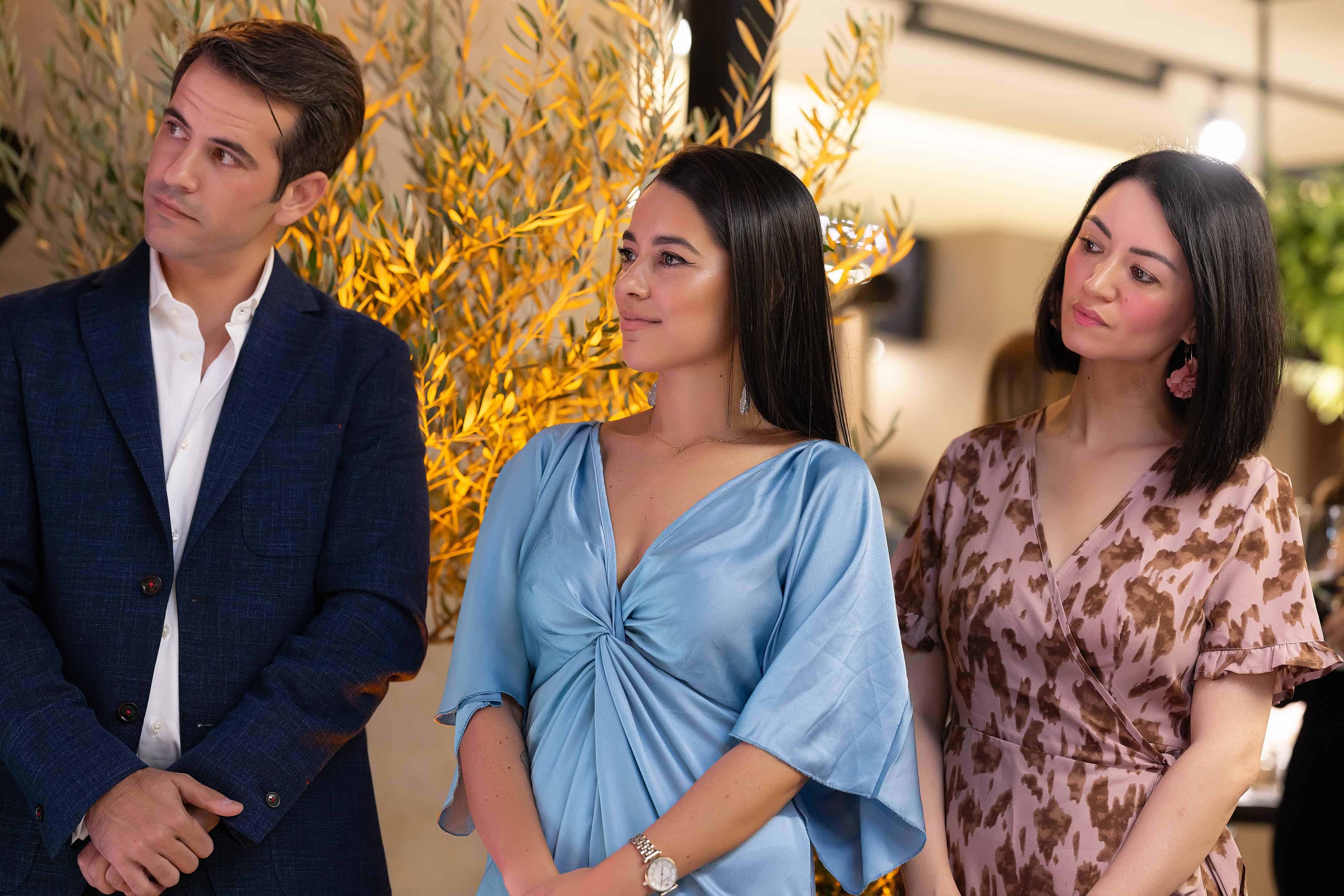 Carlos Mateos, Maritza Parada y Noemi Kobayashi.