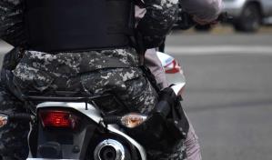 Se entrega hombre que era buscado por robo millonario en prendas en Santiago