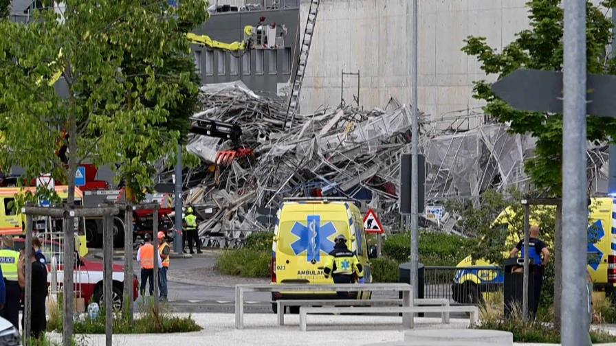 Al menos tres muertos al derrumbarse un andamio en Suiza