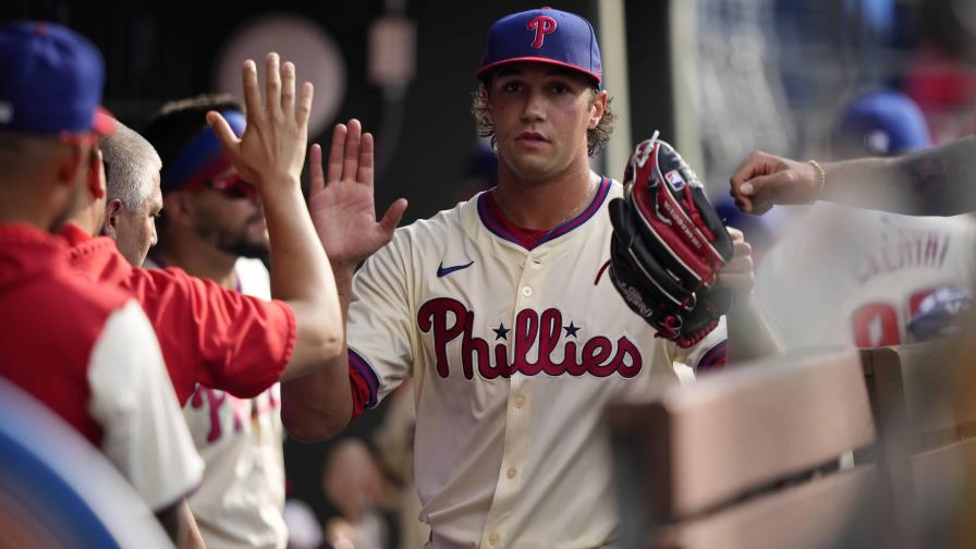 Con vuelacercas de Bryce Harper y Trea Turner, Filis derrotan 11-5 a Atléticos