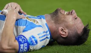 Messi sufre golpe en tobillo derecho al filo del descanso de la final de la Copa América