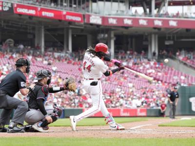 Elly de la Cruz da su jonrón 17, pero Marlins superan 3-2 a los Rojos