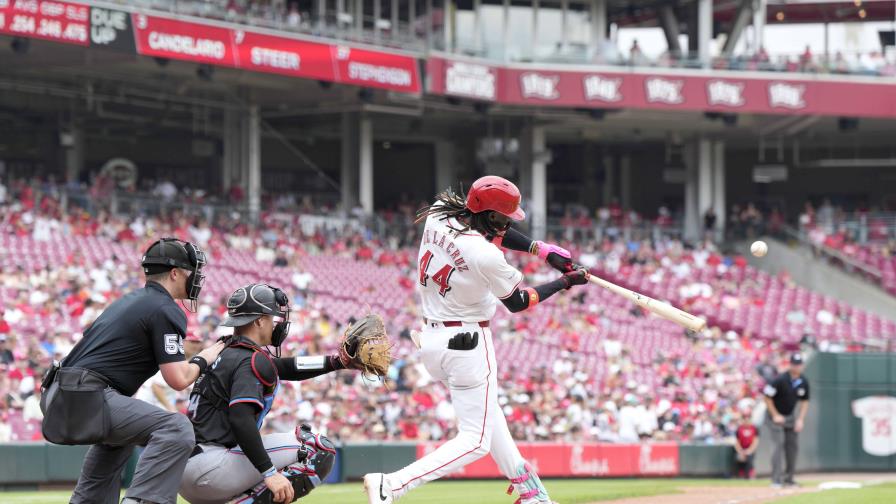 Elly de la Cruz pega su jonrón 17, pero los Marlins superan 3-2 a los Rojos