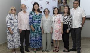 El Club de Bridge de Santo Domingo conversa sobre los beneficios educativos del deporte mental