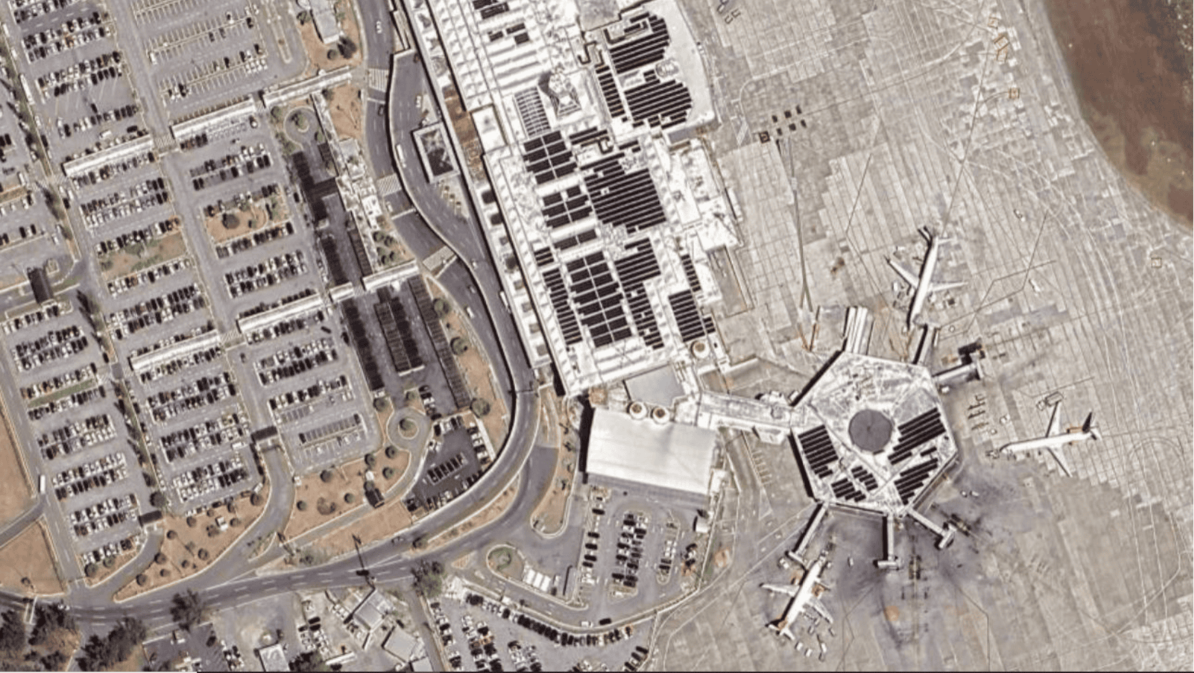 Ilustración de la instalación de paneles solares en las terminales aéreas.
