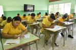 El 74 % de los estudiantes aprobó primera convocatoria de Pruebas Nacionales, según Educación El 74 % de los estudiantes aprobó primera convocatoria de Pruebas Nacionales, según Educación
