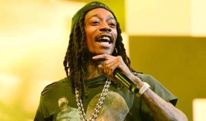 El rapero Wiz Khalifa es detenido en Rumanía por fumar marihuana en escenario de festival